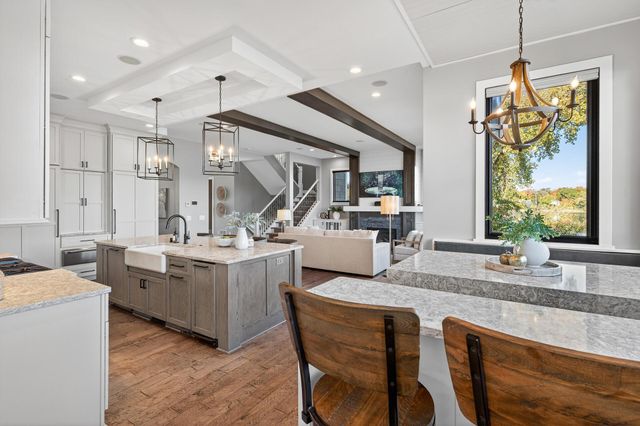 525 Smithtown Court, Victoria, MN 55331