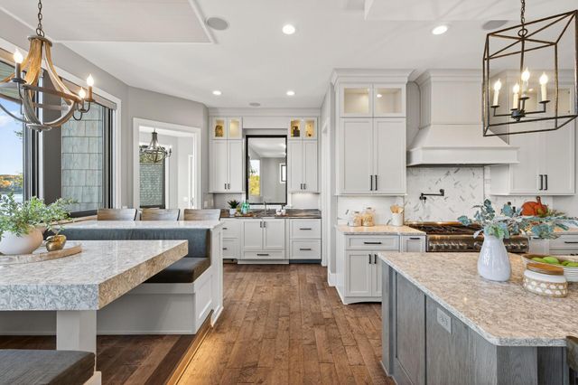 525 Smithtown Court, Victoria, MN 55331