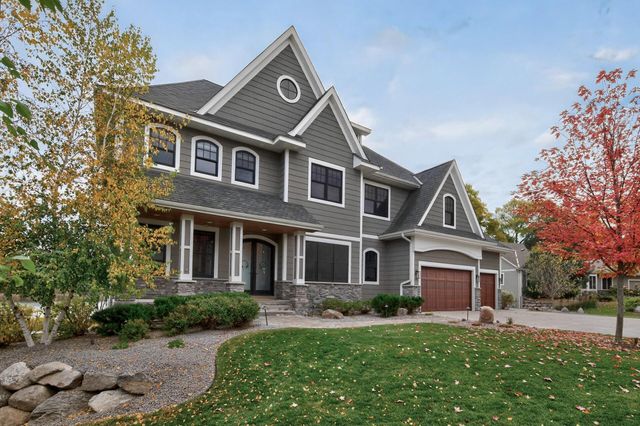 525 Smithtown Court, Victoria, MN 55331