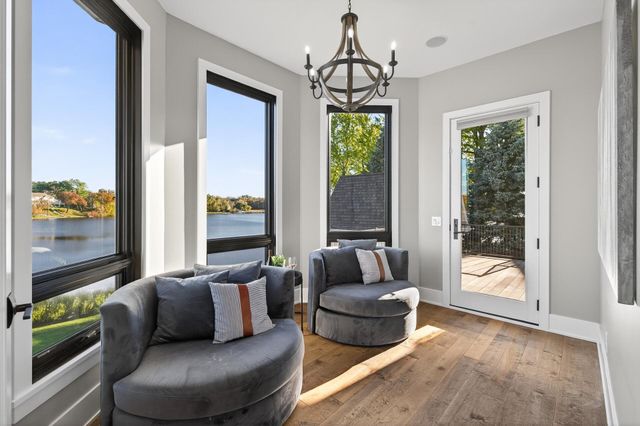 525 Smithtown Court, Victoria, MN 55331