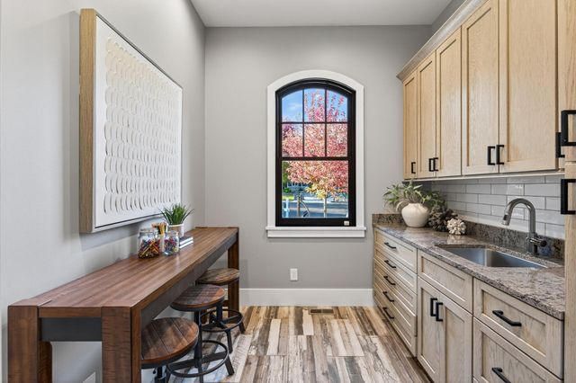 525 Smithtown Court, Victoria, MN 55331