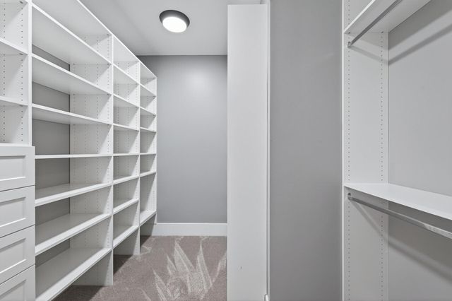 525 Smithtown Court, Victoria, MN 55331