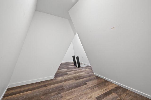 525 Smithtown Court, Victoria, MN 55331