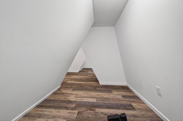 525 Smithtown Court, Victoria, MN 55331