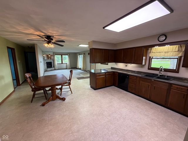 6161 N County Road 300 W, Brazil, IN 47834
