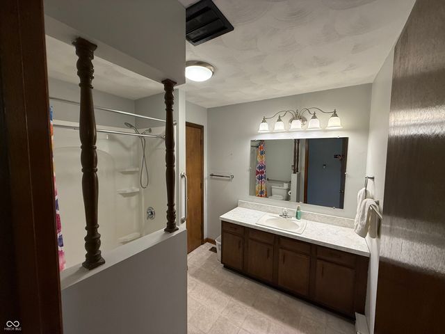 6161 N County Road 300 W, Brazil, IN 47834