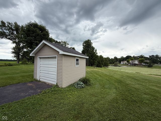 6161 N County Road 300 W, Brazil, IN 47834