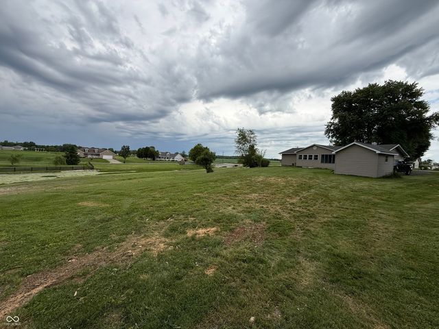 6161 N County Road 300 W, Brazil, IN 47834