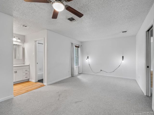 2871 BURNING ROCK, San Antonio, TX 78247