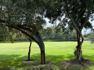 1000 SW 125th Ave 214N, Pembroke Pines, FL 33027