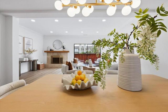 812 Ram Lane, Foster City, CA 94404