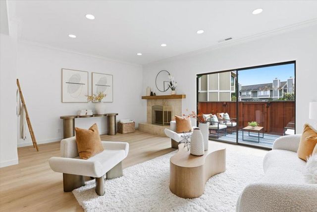 812 Ram Lane, Foster City, CA 94404