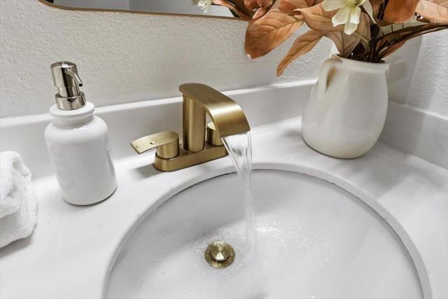 812 Ram Lane, Foster City, CA 94404