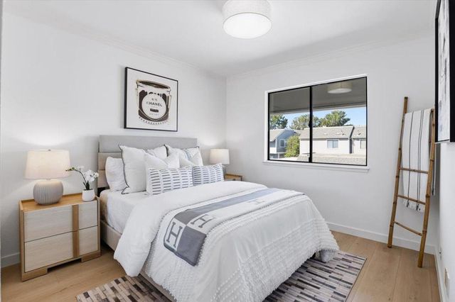 812 Ram Lane, Foster City, CA 94404