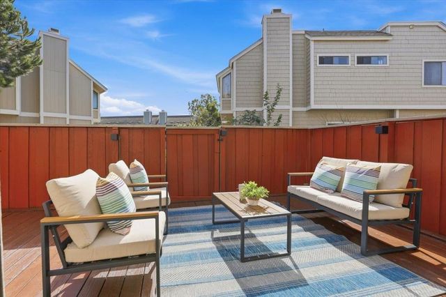 812 Ram Lane, Foster City, CA 94404