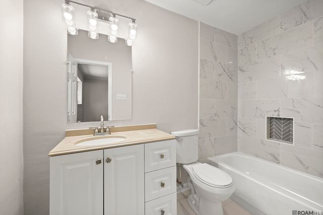 9219 Baronne Dr, Baton Rouge, LA 70810