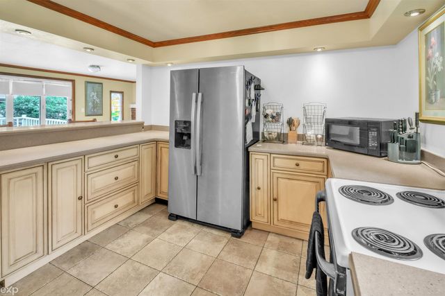 702 Bay Road, Bangor Twp, MI 48706
