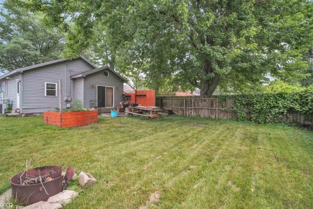 702 Bay Road, Bangor Twp, MI 48706