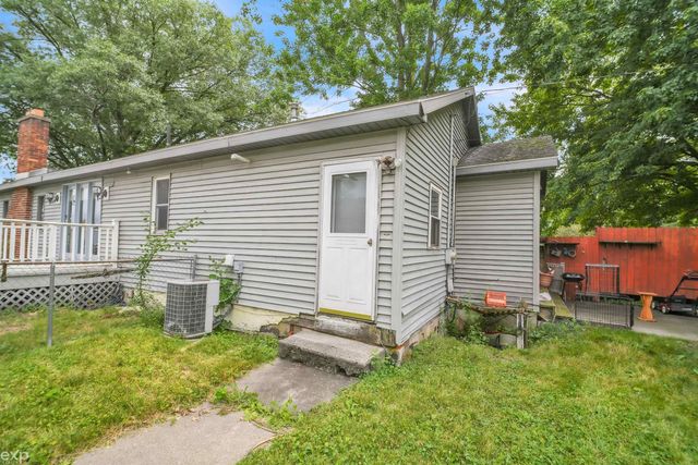 702 Bay Road, Bangor Twp, MI 48706