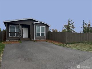 2204 S 312 Street, Federal Way, WA 98003