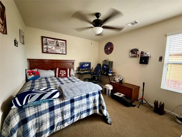 2102 Red Cedar Trail, Rosenberg, TX 77471