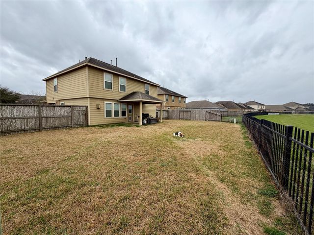 2102 Red Cedar Trail, Rosenberg, TX 77471