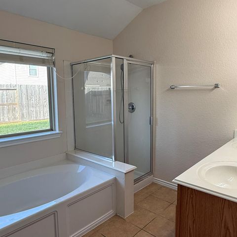 16542 Whitaker Creek Drive, Houston, TX 77095