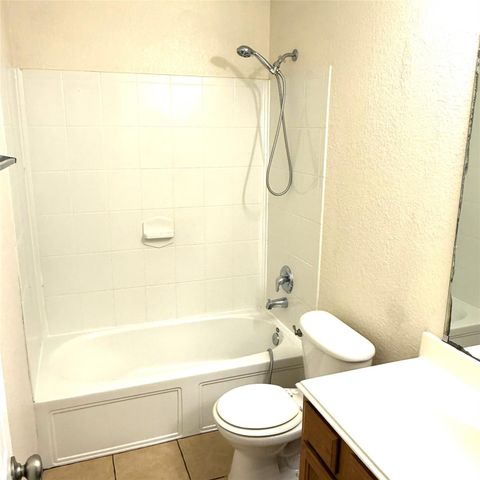 16542 Whitaker Creek Drive, Houston, TX 77095