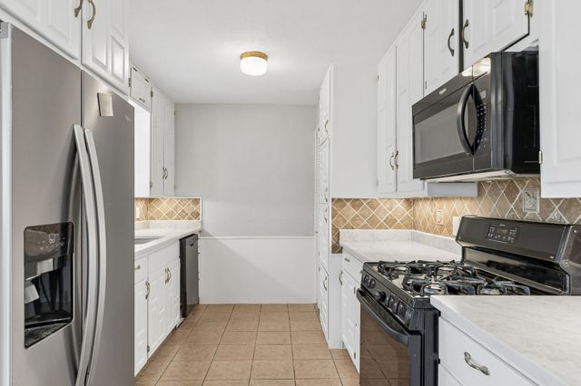 2016 Meadow Lark, Irving, TX 75060