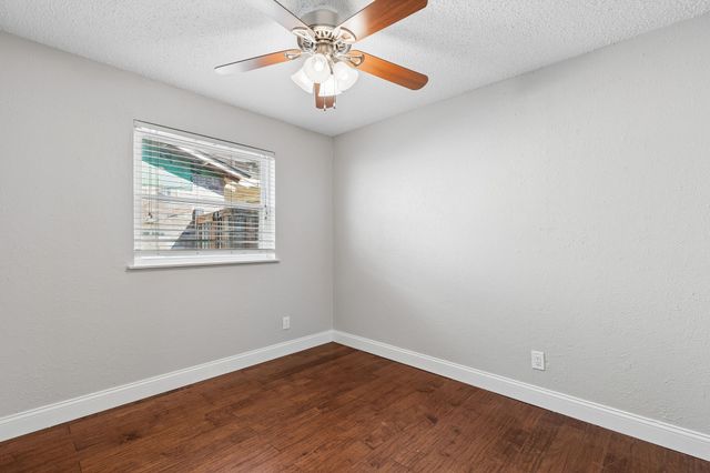 2016 Meadow Lark, Irving, TX 75060