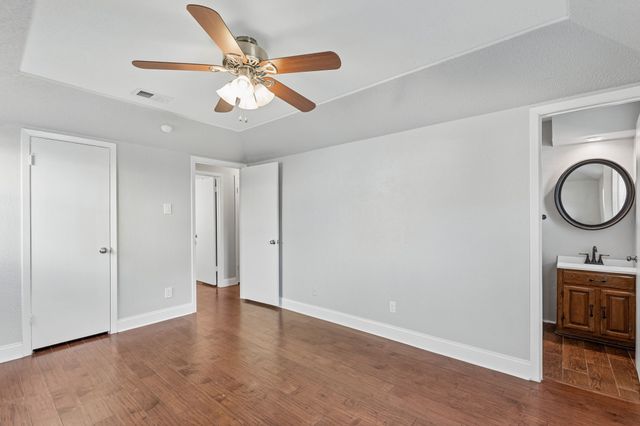 2016 Meadow Lark, Irving, TX 75060