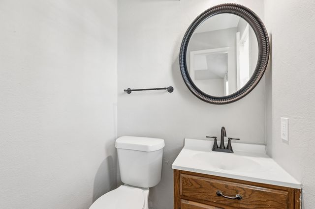 2016 Meadow Lark, Irving, TX 75060