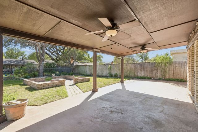 2016 Meadow Lark, Irving, TX 75060