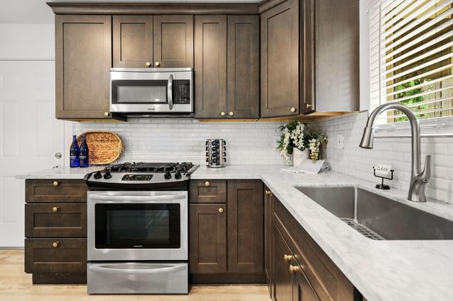 61 Tidmore Lane, Redding, CA 96003