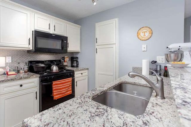 2164 River Heights Court SE, Marietta, GA 30067