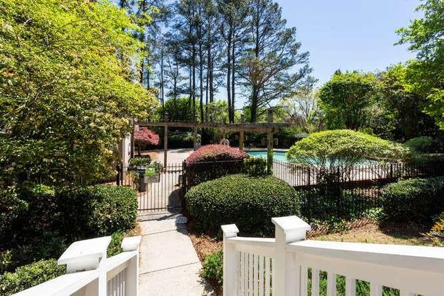 2164 River Heights Court SE, Marietta, GA 30067