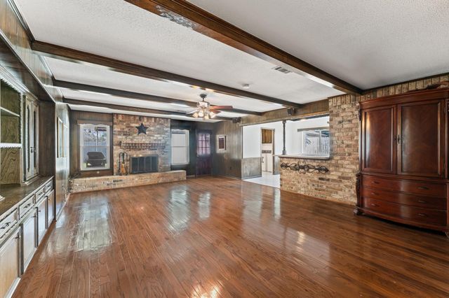 9707 Rocktree Drive, Houston, TX 77040