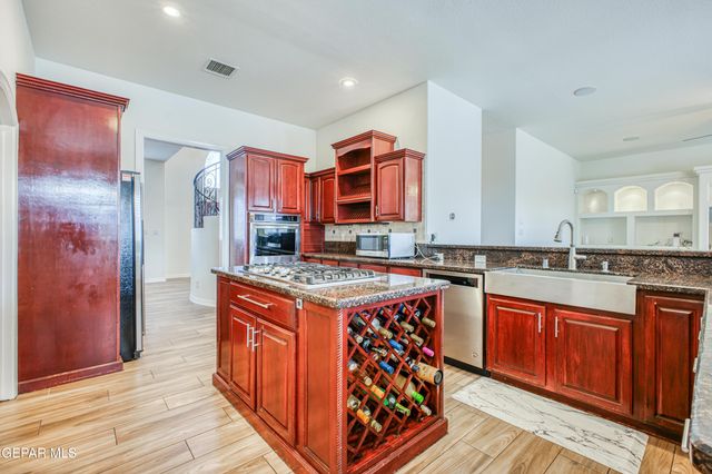 13552 Emerald Terrace, Horizon City, TX 79928