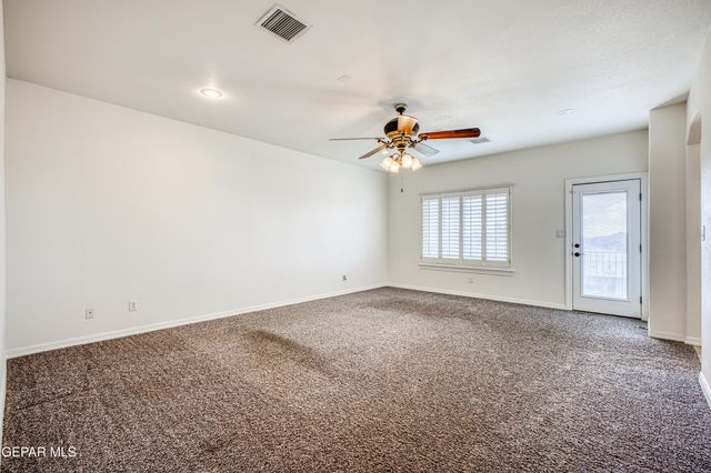 13552 Emerald Terrace, Horizon City, TX 79928