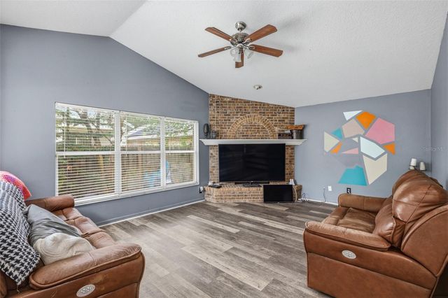 1887 WOOD BEND STREET, Tarpon Springs, FL 34689