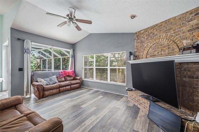 1887 WOOD BEND STREET, Tarpon Springs, FL 34689