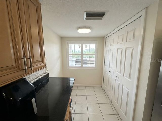 4620 BAY BOULEVARD 1112, Port Richey, FL 34668