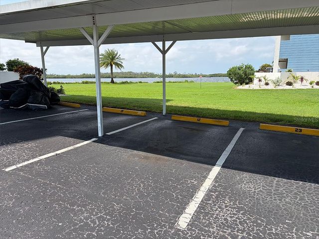4620 BAY BOULEVARD 1112, Port Richey, FL 34668