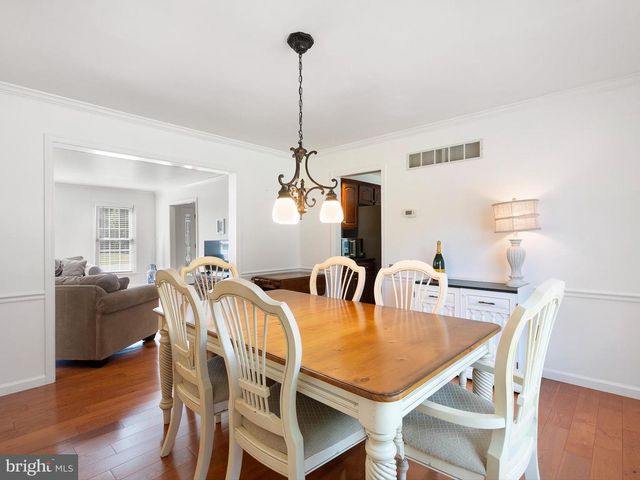 15 EATON PL, Bear, DE 19701