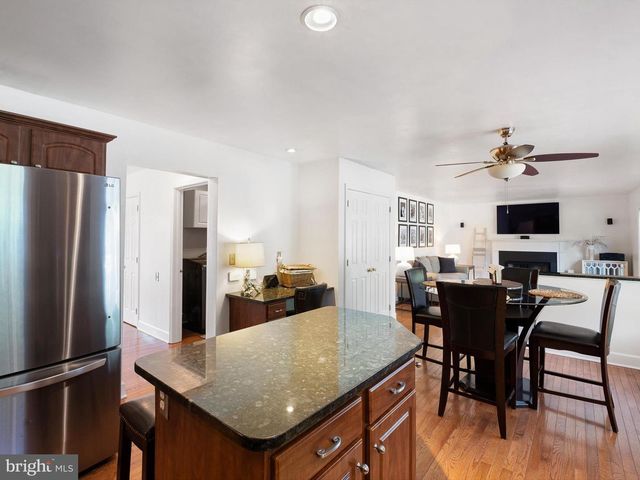 15 EATON PL, Bear, DE 19701