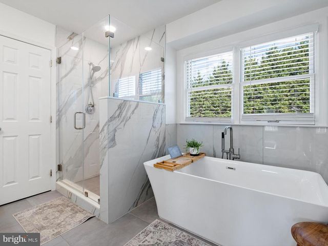 15 EATON PL, Bear, DE 19701