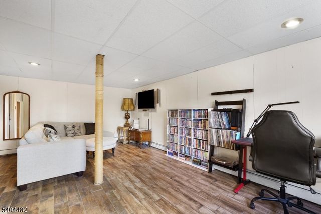 4 Bantry Ct, Vernon Twp., NJ 07422