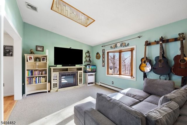 4 Bantry Ct, Vernon Twp., NJ 07422