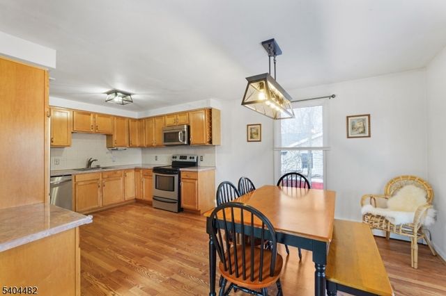 4 Bantry Ct, Vernon Twp., NJ 07422