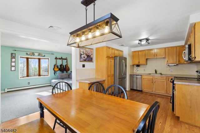 4 Bantry Ct, Vernon Twp., NJ 07422